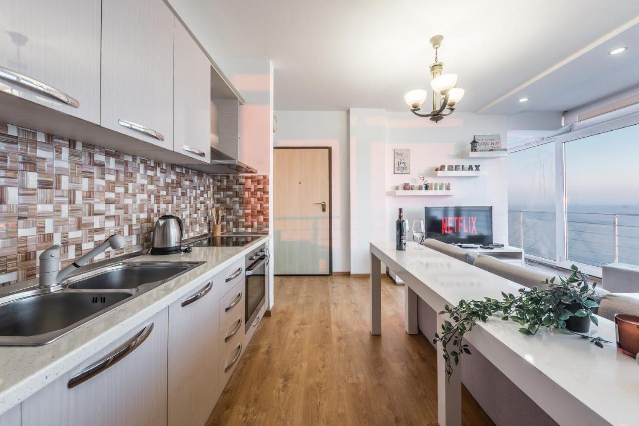 Blue Heaven -Full Sea View Brand New Apartment Durrës 외부 사진